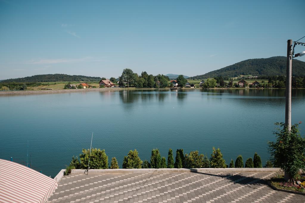 Apartments Mise Ogulin Exterior photo